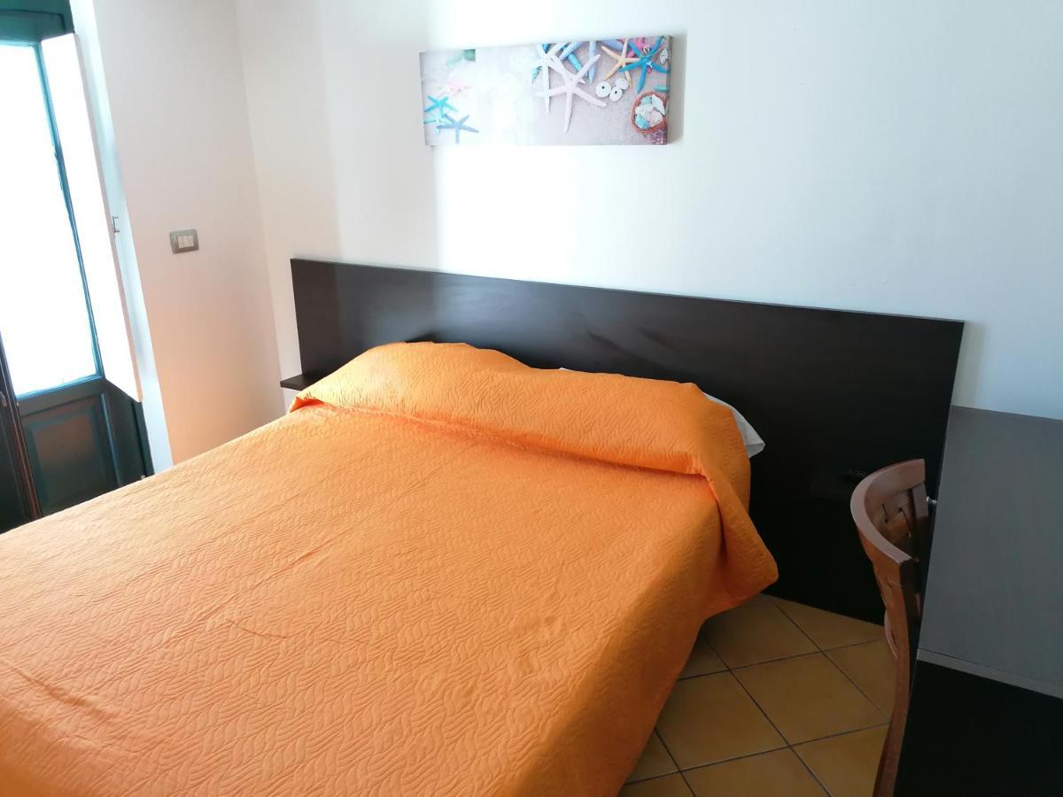 Hotel Posidonia Sapri Buitenkant foto